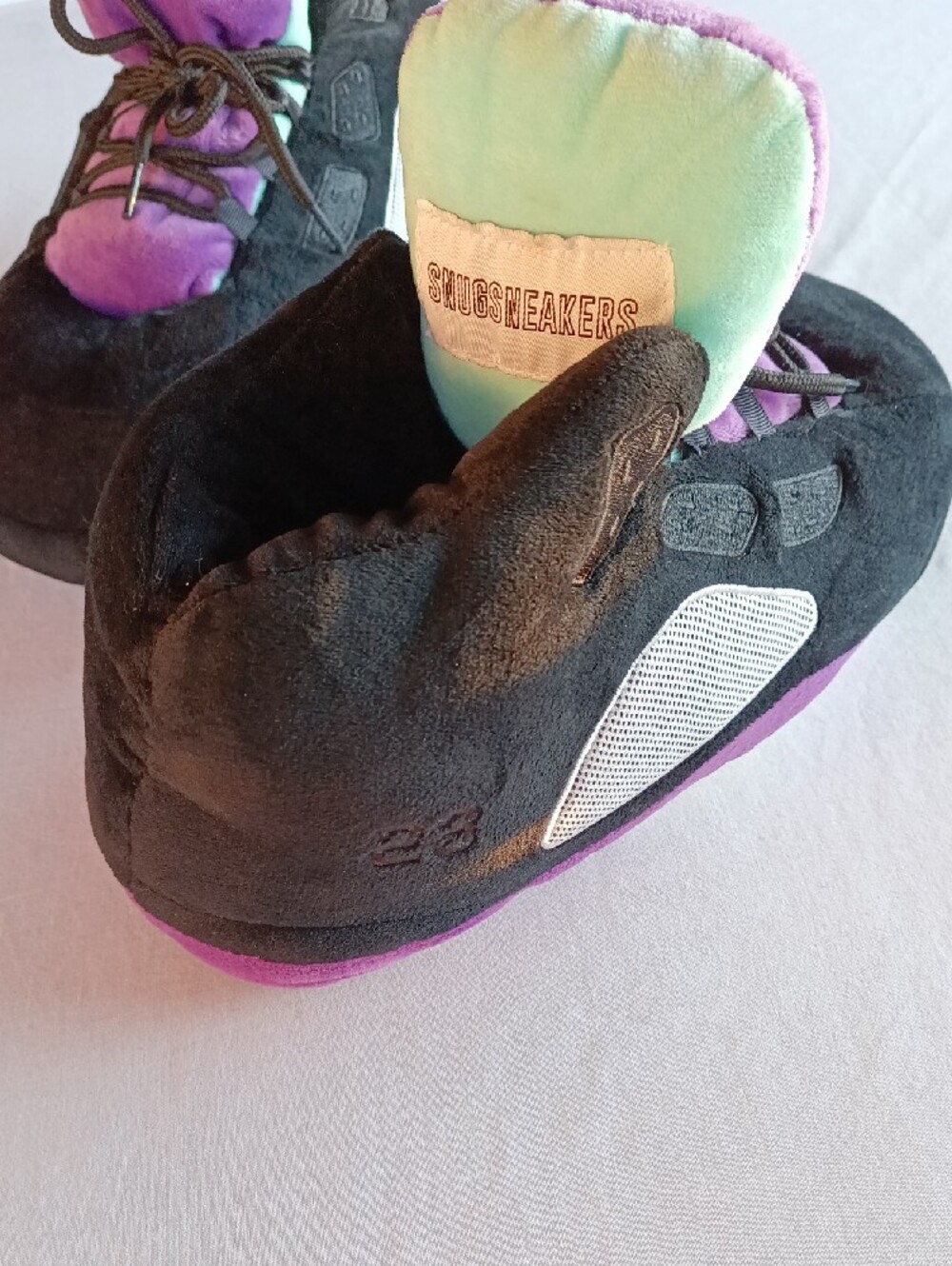 #23 Plush Unisex One-Size (4-10) Air Jordan Retro 5 "Black Grape" Slippers
